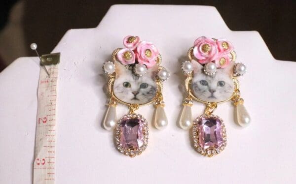 SOLD! 6958 Adorable Cat Roses Pink Rhinestone Studs Earrings - Image 3