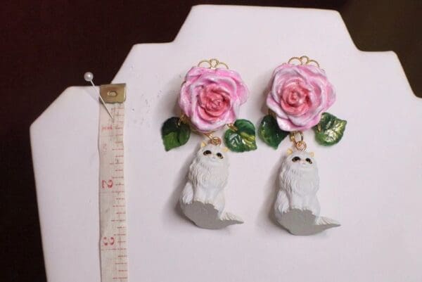 SOLD! 6976 Baroque 3D Effect Vivid Cats Roses Studs Earrings - Image 6