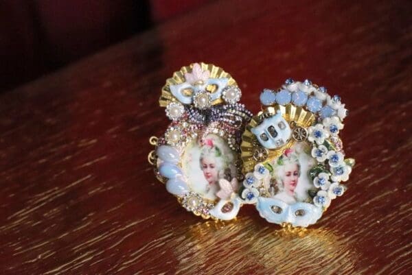 SOLD! 6982 Marie Antoinette Hand Painted Blue Rhinestones Bird Cocktail Adjustable Ring - Image 8