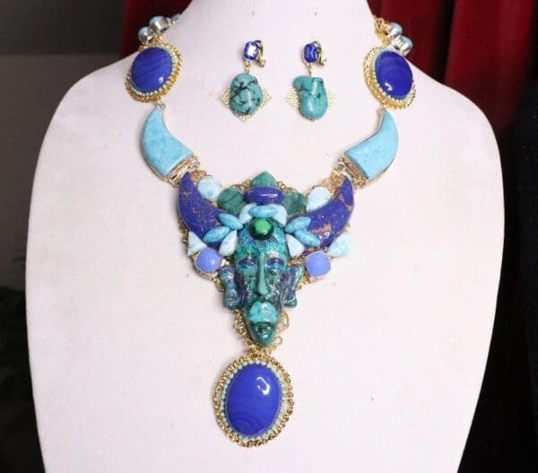 SOLD! 6999 Set Of African Mask Genuine Turquoise Jasper Botswana Agate Massive Necklace - Image 2