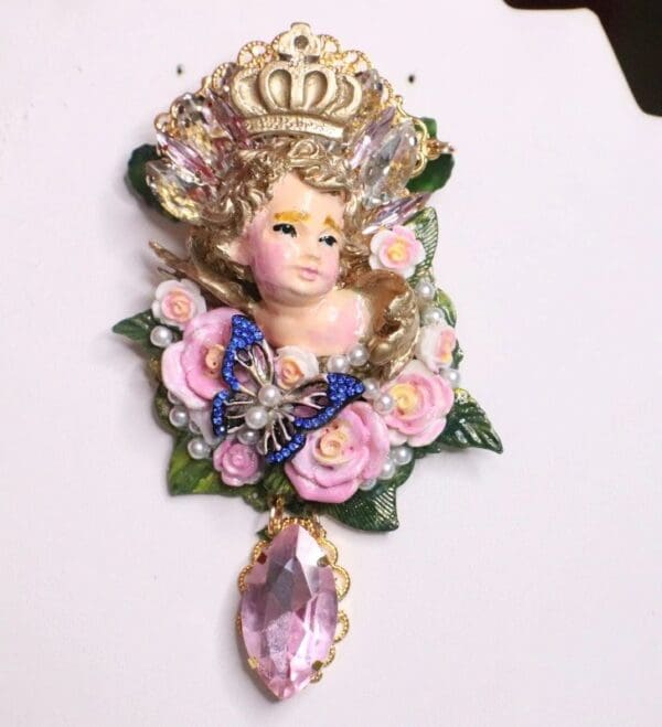 SOLD! 7049 Baroque Chubby cherub Angel Butterfly Crystal Brooch