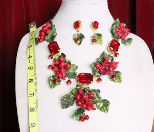 SOLD! 7115 Set Art Nouveau Vivid Cranberries Hand Painted Necklace+ Earrings - Image 3