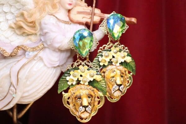 SOLD! 7122 Art Nouveau Vivid Small Lion Leaf Earrings - Image 2