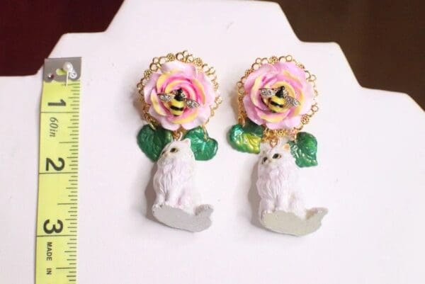 SOLD! 7140 Baroque 3D Effect Rose Bee Adorable Cat Earrings - Image 6
