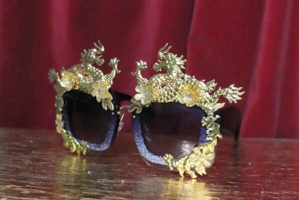 SOLD! 7149 Baroque Gold Asian Dragons Embellished Sunglasses - Image 10