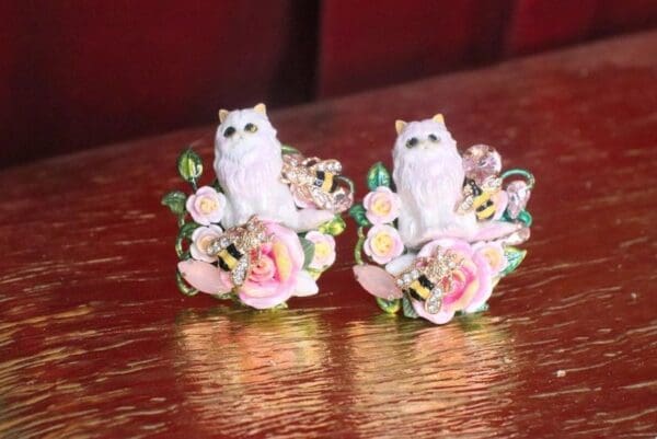 SOLD! 7219 Baroque Art Jewelry Kitty Cat Cocktail Adjustable Ring - Image 2