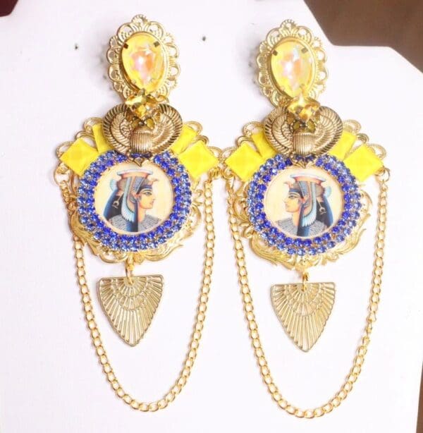 SOLD! 7298 Egyptian RevivalYellow Rhinestone Cameo Earrings - Image 4