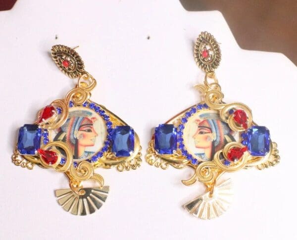 SOLD! 7300 Egyptian Revival Cleopatra Cameo Earrings - Image 9