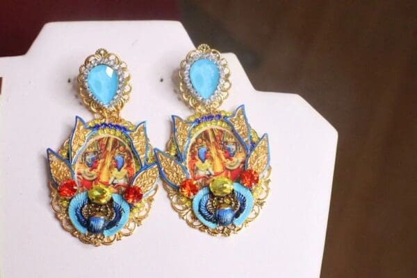 SOLD! 7305 Egyptian Revival Cleopatra Cameo Earrings - Image 9
