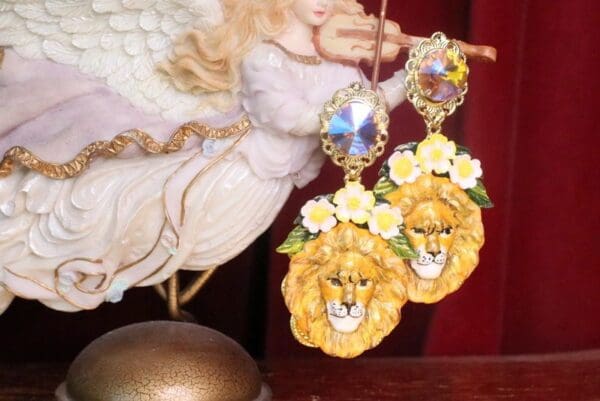 SOLD! 7307 Art Nouveau Vivid Small Lion Leaf Earrings - Image 7