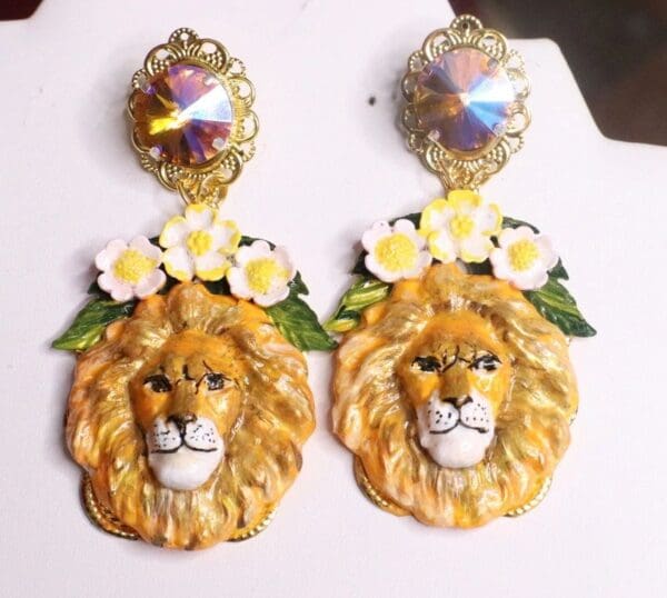 SOLD! 7307 Art Nouveau Vivid Small Lion Leaf Earrings