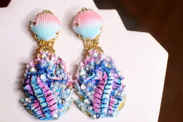 SOLD! 7311 Marine Nautical Seahorse Coral Reef Hand Painted Earrings - Image 9