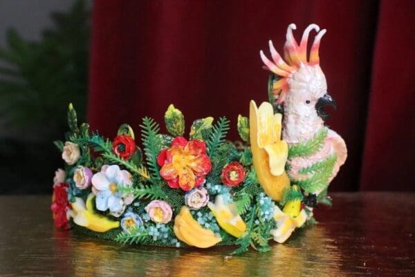 SOLD! 7367 Art Jewelry Tropical Parrot Bananas Hand Painted Crown - Image 10