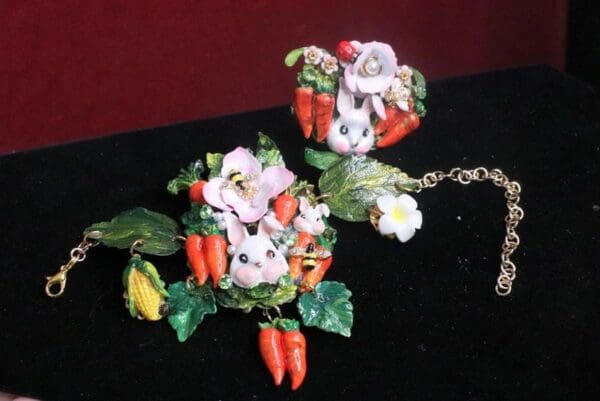 SOLD! 7372 Baroque Oak Vivid Enamel Bunny Carrots Hand Painted Adjustable Bracelet - Image 4