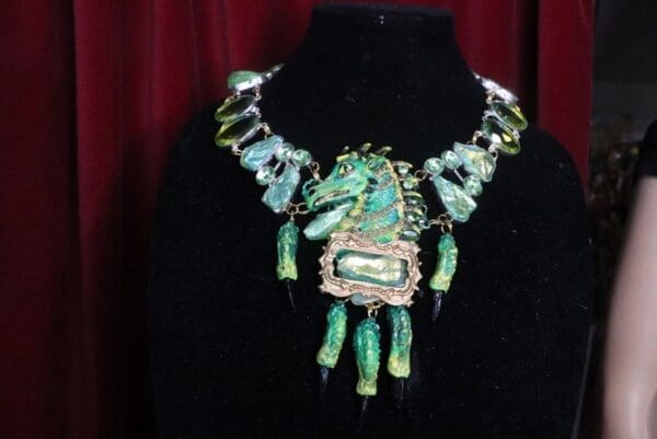 SOLD! 7382 Medieval Genuine Agate Dragon Veins Agate Dragon Necklace - Image 4