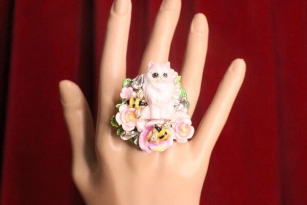SOLD! 7442 Baroque Art Jewelry Kitty Cat Yellow Bee Cocktail Adjustable Ring - Image 3