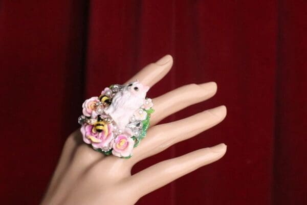 SOLD! 7442 Baroque Art Jewelry Kitty Cat Yellow Bee Cocktail Adjustable Ring - Image 5