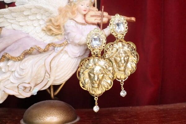 SOLD! 7444 Baroque Gold Tone Lion Massive Earrings - Image 5