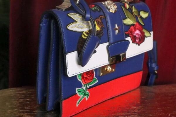 SOLD! 7469 Baroque Designer Inspired Bee Tiger Embroidery PU Handbag - Image 3