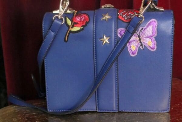 SOLD! 7469 Baroque Designer Inspired Bee Tiger Embroidery PU Handbag - Image 4