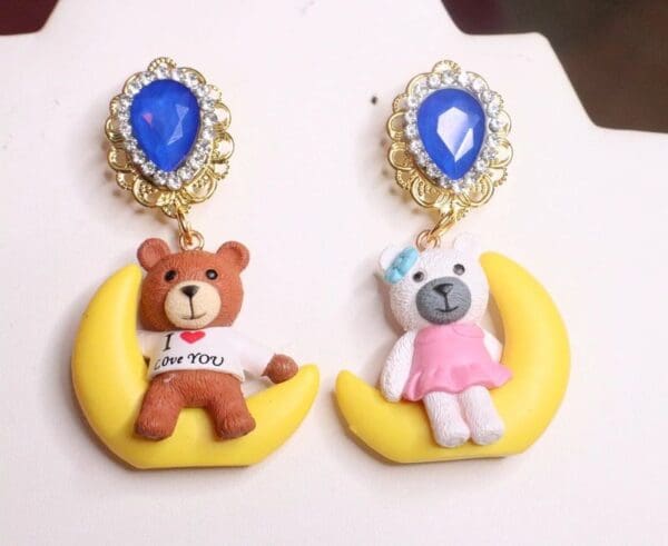 SOLD! 7472 Art Jewelry Adorable Teddy Bear On A Moon Irregular Studs Earrings - Image 7
