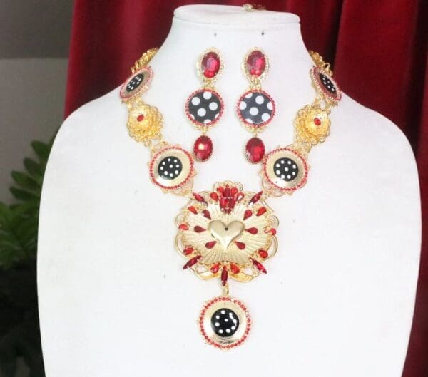 SOLD! 7481 Set Of Baroque Sacred Heart Runway Polka Dot Statement Necklace+ Earrings - Image 2
