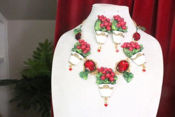SOLD! 7482 Baroque Designer Inspired Set Of Berries Pod Red Rhinestones Necklace+ Earrings - Image 7