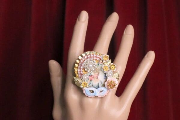 SOLD! 7497 Young Marie Antoinette Hand Painted Fan Cocktail Adjustable Ring - Image 5