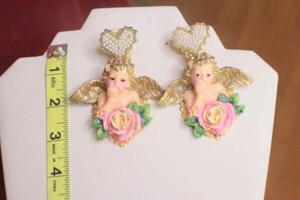 SOLD! 7562 Baroque Raphael Cherubs Pearl Heart Hand Painted Earrings - Image 3