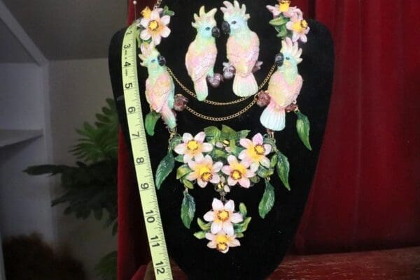 SOLD! 7569 Art Nouveau Pastel Parrots Dona Anna Flower Hand Painted Necklace - Image 10