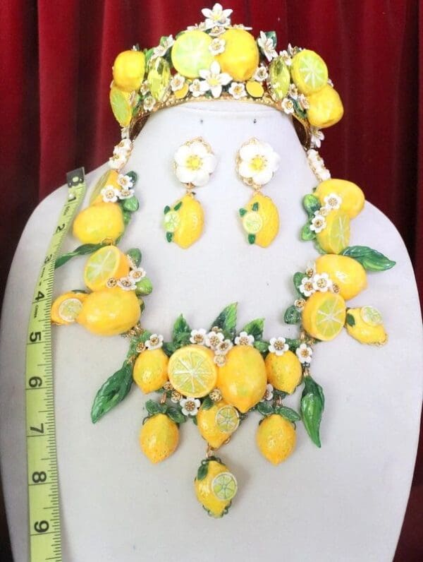 SOLD! 7570 Set Of Baroque 3D Effect Lemon Fruit Statement Necklace+ Earrings - Image 5