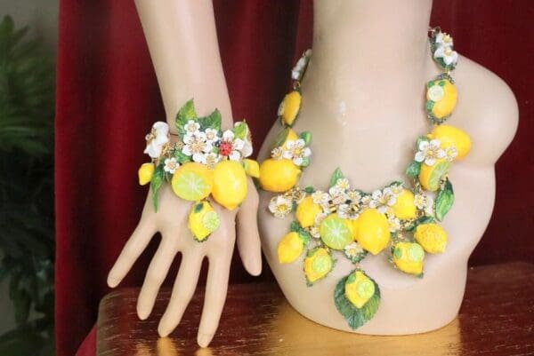 SOLD! 7572 Set Of Baroque 3D Effect Lemon Fruit Bee Statement Necklace+ Earrings - Image 7