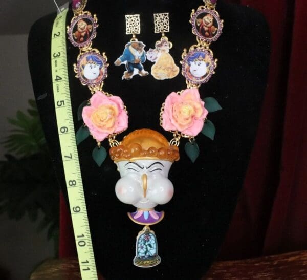 SOLD! 7596 Set Of Art Jewelry 3D Effect Beauty And The Beast Chip Statement Necklace+ Earrings - Image 9