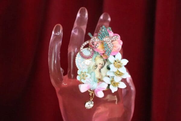 SOLD! 7602 Young Marie Antoinette Hand Painted Bird Aqua Cocktail Adjustable Ring - Image 3