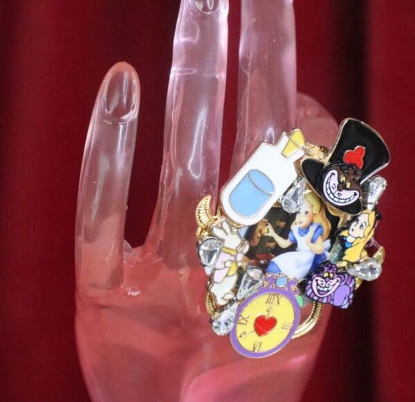 SOLD! 7605 Alice In Wonderland Enamel Cocktail Adjustable Ring - Image 3