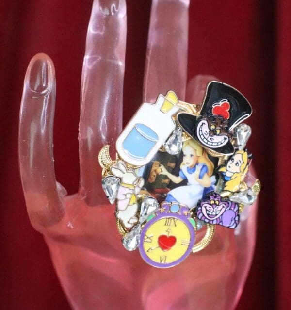 SOLD! 7605 Alice In Wonderland Enamel Cocktail Adjustable Ring - Image 4