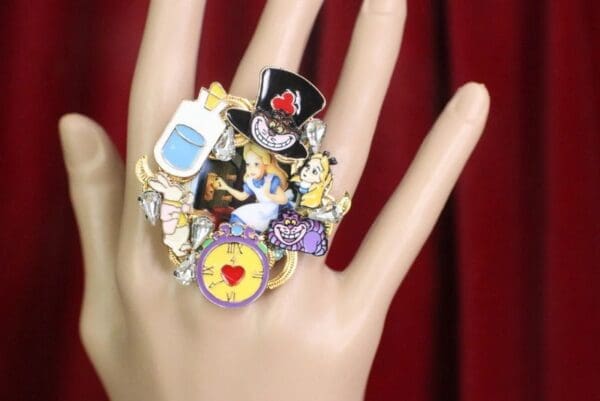 SOLD! 7605 Alice In Wonderland Enamel Cocktail Adjustable Ring - Image 7