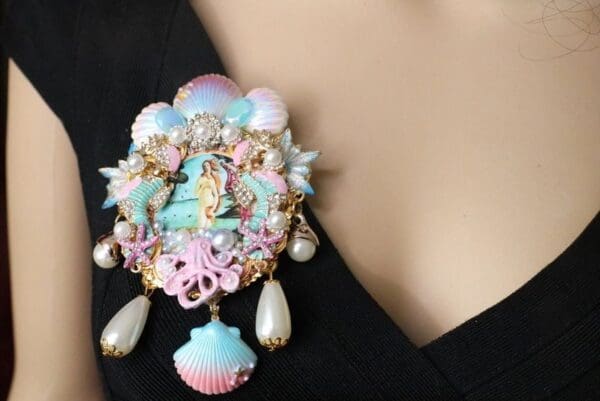 SOLD! 7611 Birth Of Venus Vintage Style Dragons Shell Pink Octopus Huge Stunning Brooch - Image 7