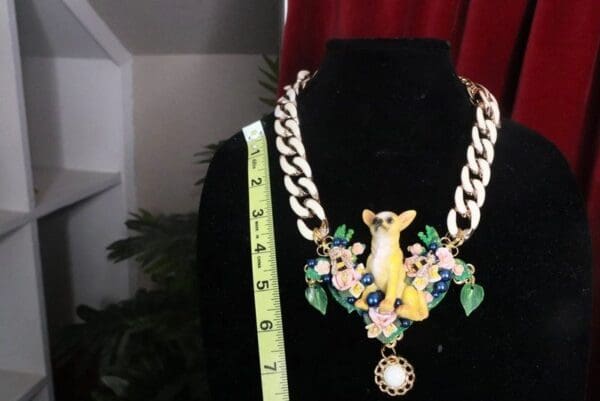 SOLD! 7623 Art Jewelry Vivid Chihuahua Chained Bee Massive Necklace - Image 5