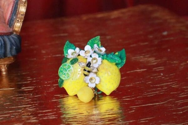 SOLD! 7666 Enamel Baroque Sicilian Lemon Fruit Bee Cocktail Adjustable Ring - Image 10