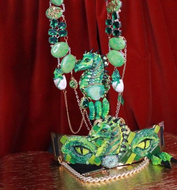 SOLD! 7672 Medieval Genuine Howait Emerald Gemstones Dragon's Babies Necklace - Image 4