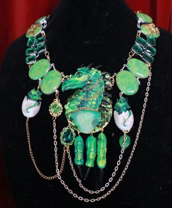SOLD! 7672 Medieval Genuine Howait Emerald Gemstones Dragon's Babies Necklace - Image 5