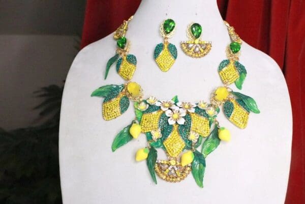 SOLD! 7689 Set Of Baroque Rhinestone Sicilian Lemon Fruit Necklace+ Earrings - Image 6