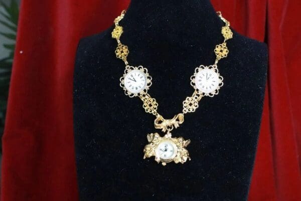 SOLD! 7729 Baroque Clock Cherubs Gold Tone Choker