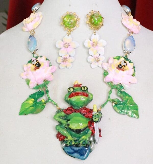 SOLD! 7734 Set Of The Prince Frog Dreaming Adorable Water Lily Necklace+ Earrings