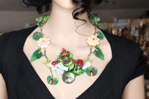 SOLD! 7735 Set Of The Prince Frog Dreaming Adorable Water Lily Necklace+ Earrings - Image 3