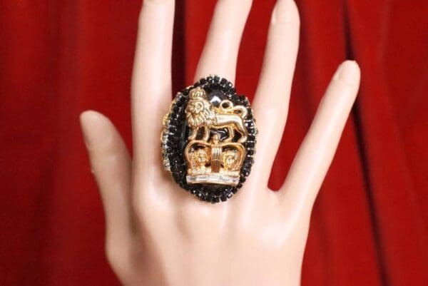 SOLD! 7744 Baroque Genuine Agate Lion Crown Cocktail Adjustable Ring - Image 6