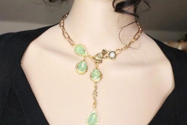 SOLD! 7750 Enamel Elegant Gold Tone Monkey Pendant Necklace - Image 4