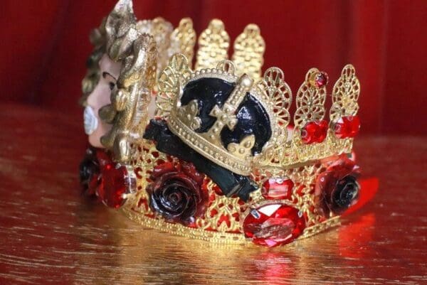 SOLD! 7784 Baroque Runway Medusa Gorgon Mask Unusual Hand Painted Crown - Image 7