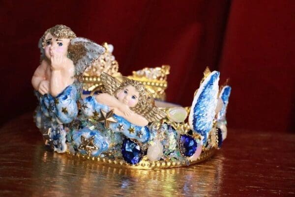 SOLD! 7798 Baroque Hand Painted Raphael Cherub Clouds Stunning Crown - Image 6